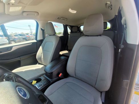 Used 2022 Ford Escape SE w/ Convenience Package AWD/4WD image 5