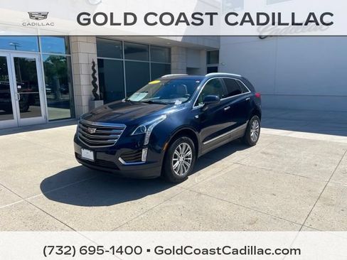 Used 2017 Cadillac XT5 Luxury w/ Driver Awareness Package AWD/4WD image 1