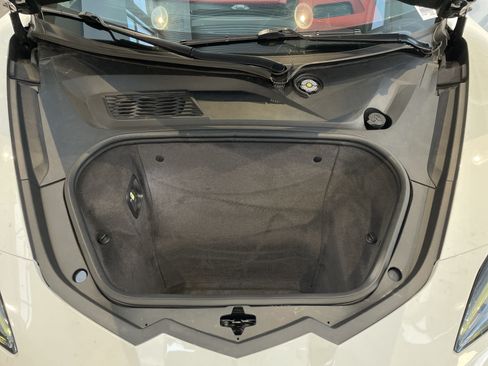 Used 2023 Chevrolet Corvette Stingray Premium Conv w/ Z51 Performance Package RWD image 41