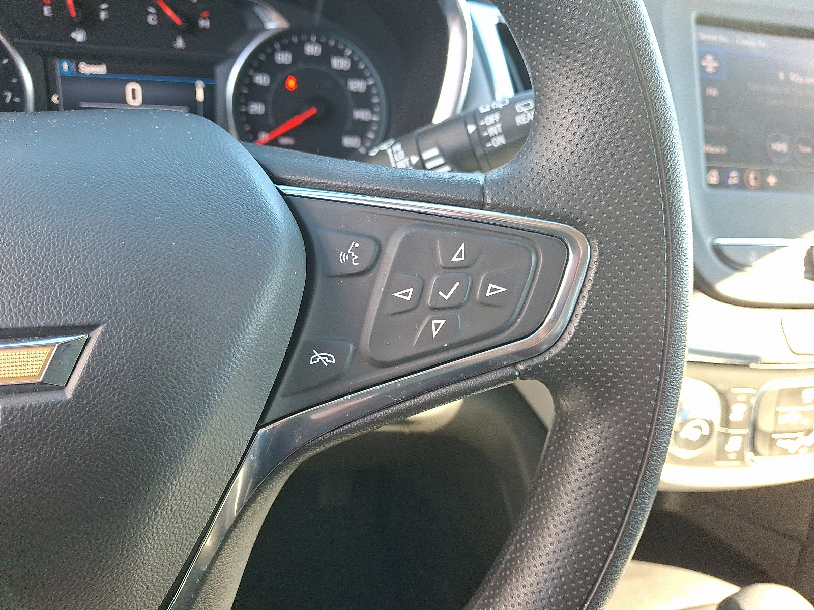 Certified 2023 Chevrolet Equinox LS w/ LS Convenience Package FWD image 22