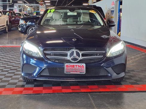 Used 2019 Mercedes-Benz C 300 4MATIC Sedan image 2