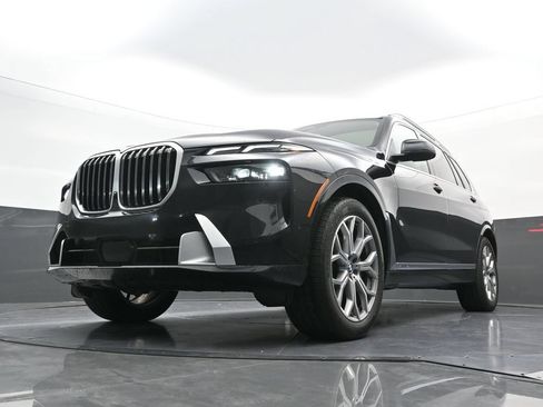 Used 2026 BMW X7 xDrive40i AWD/4WD image 24
