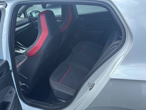 Used 2025 Volkswagen GTI SE FWD image 17