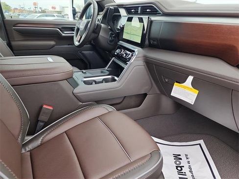 New 2026 GMC Sierra 2500 Denali w/ Denali Reserve Package image 21