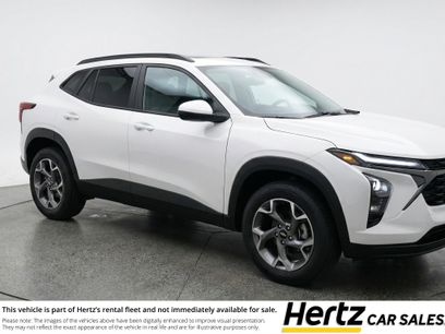 Used 2025 Chevrolet Trax LT w/ LT Convenience Package