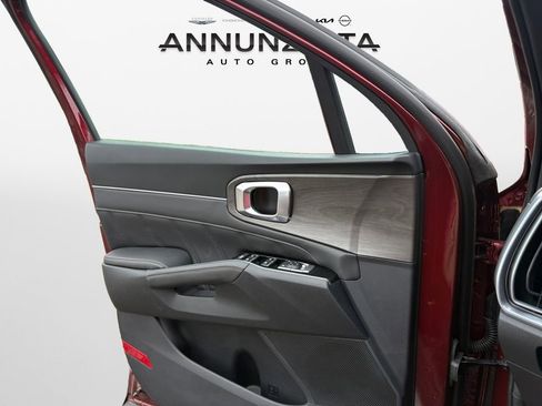 New 2025 Kia Sorento SX image 28