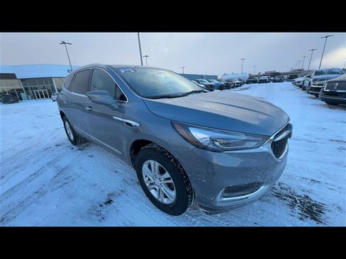 Certified 2020 Buick Enclave Essence image 2