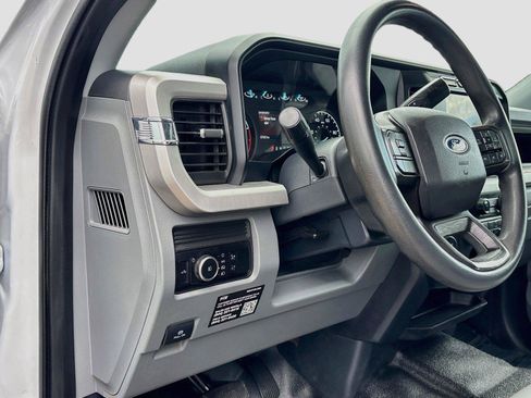 Used 2023 Ford F250 XL w/ FX4 Off-Road Package AWD/4WD image 10