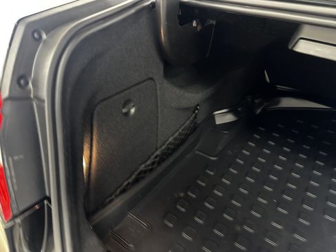 Used 2011 Mercedes-Benz E 350 4MATIC Sedan image 80