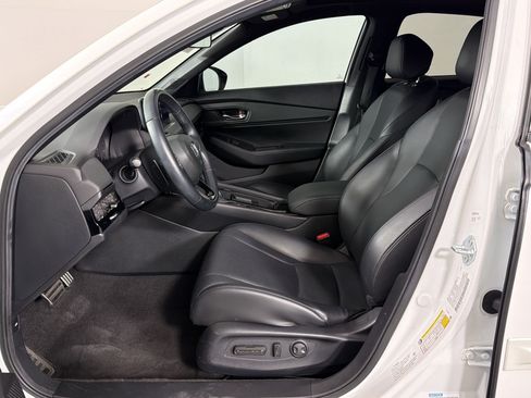Used 2024 Honda Accord Sport image 5