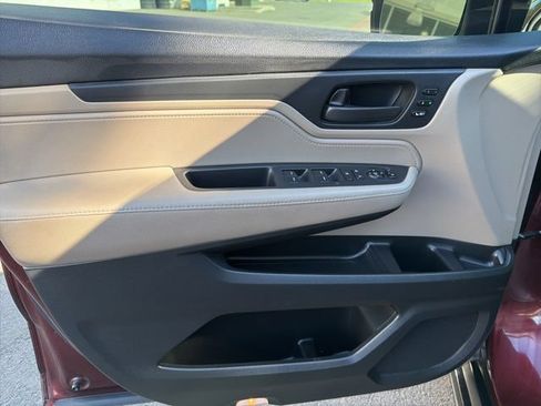 Used 2018 Honda Odyssey EX-L image 22