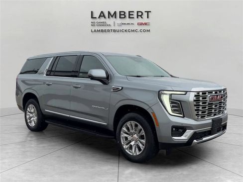 Used 2025 GMC Yukon XL Denali image 7