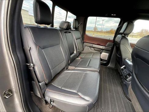 Certified 2022 Ford F150 Lariat w/ Equipment Group 502A High image 17