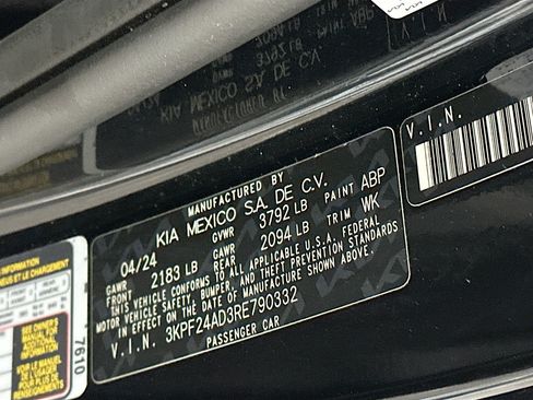 Used 2024 Kia Forte LXS image 11