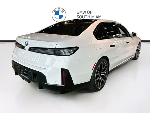 New 2027 BMW 740i w/ Executive Package RWD image 6