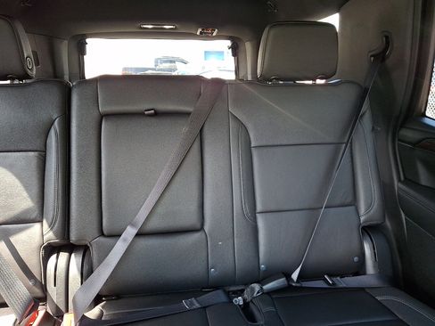 Used 2023 Chevrolet Tahoe Z71 AWD/4WD image 20