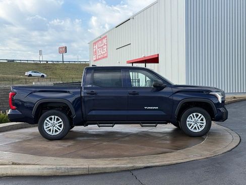 New 2026 Toyota Tundra SR5 image 2