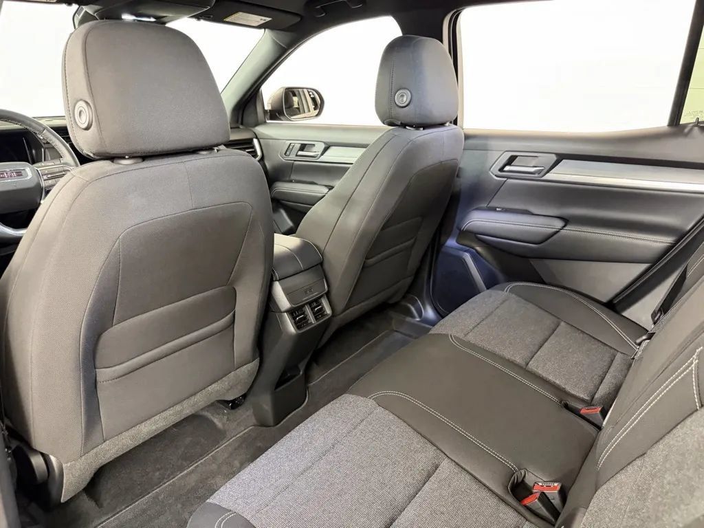 Used 2026 GMC Terrain Elevation AWD/4WD image 26