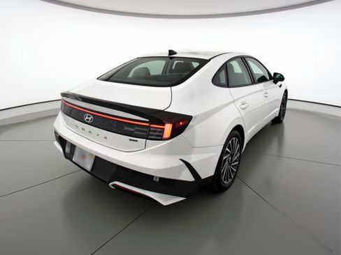 Used 2025 Hyundai Sonata SEL image 9