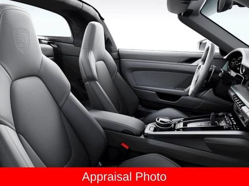 Certified 2022 Porsche 911 Targa 4S AWD/4WD image 6