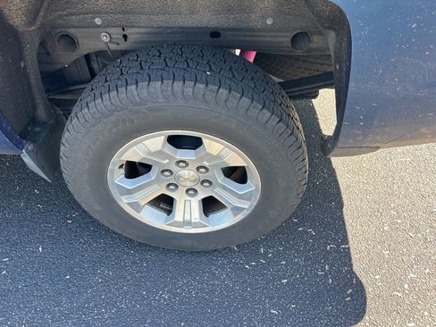 Used 2017 Chevrolet Silverado 1500 LT w/ All Star Edition image 12