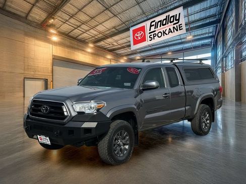 Used 2022 Toyota Tacoma SR5 w/ Black Out Package (TMS) AWD/4WD image 1