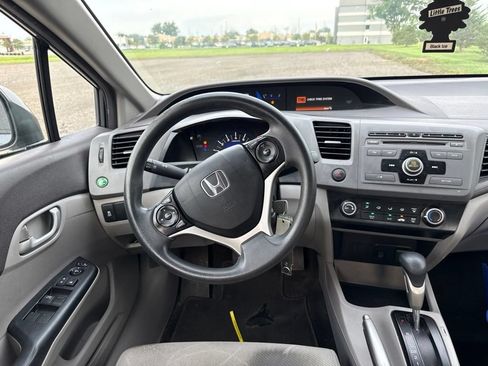 Used 2012 Honda Civic LX image 18