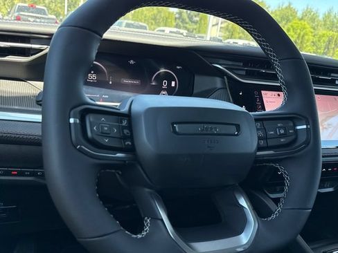 New 2026 Jeep Cherokee Overland AWD/4WD image 17