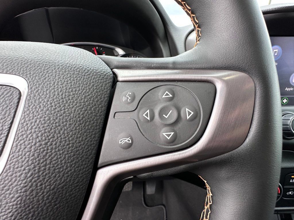 Certified 2023 GMC Terrain AT4 w/ Tech Package AWD/4WD image 38