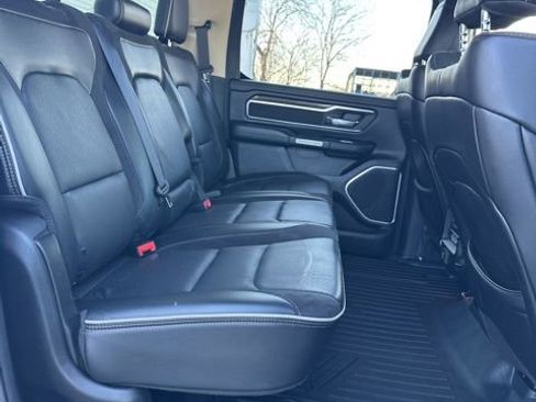 Used 2019 RAM 1500 Laramie image 40