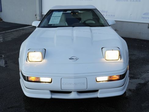 Used 1992 Chevrolet Corvette Convertible image 5