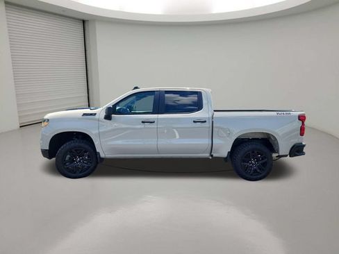 New 2026 Chevrolet Silverado 1500 Custom Trail Boss w/ LPO, Dark Essentials Package AWD/4WD image 4