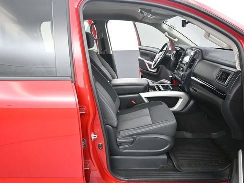 Used 2024 Nissan Titan SV w/ SV Convenience Package AWD/4WD image 36