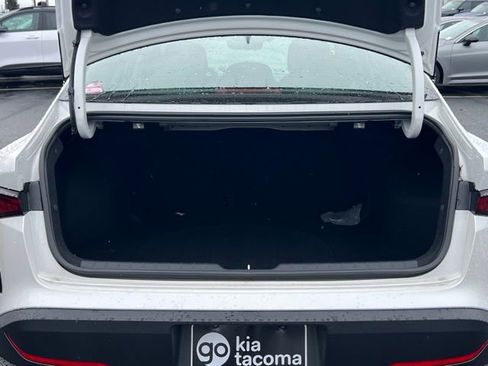 Certified 2025 Kia K4 FWD image 8