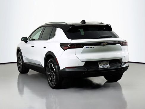 New 2026 Chevrolet Equinox EV LT image 5