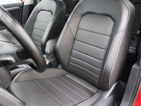 Used 2023 Volkswagen Jetta SE FWD image 14