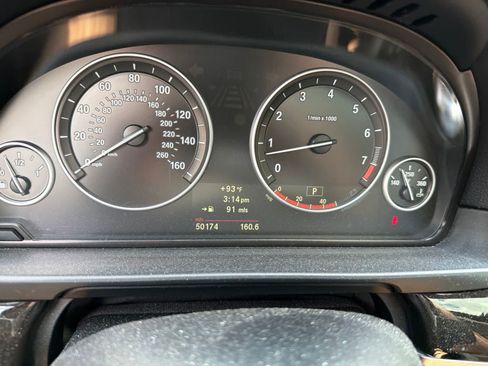Used 2011 BMW 528i Sedan RWD image 2