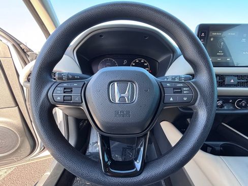 Used 2026 Honda HR-V LX image 23