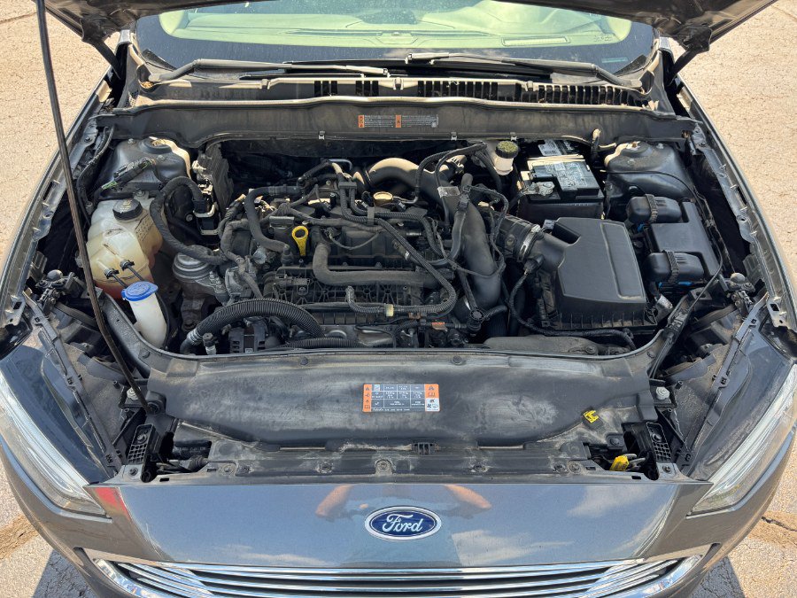 Used 2019 Ford Fusion SE w/ Equipment Group 151A FWD image 23