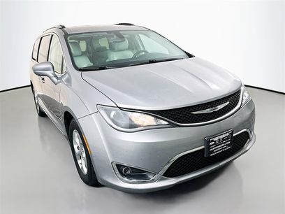 Used 2017 Chrysler Pacifica Touring-L Plus