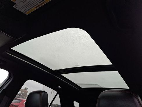 Certified 2023 Chevrolet Equinox RS w/ RS Leather Package image 15