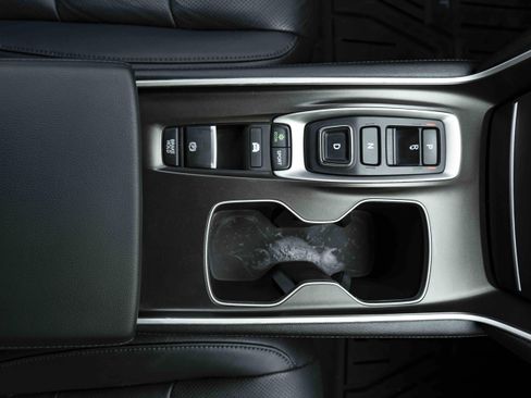 Used 2021 Honda Accord EX-L image 27