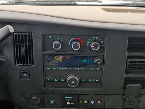 New 2024 Chevrolet Express 3500 w/ Power Convenience Package image 18