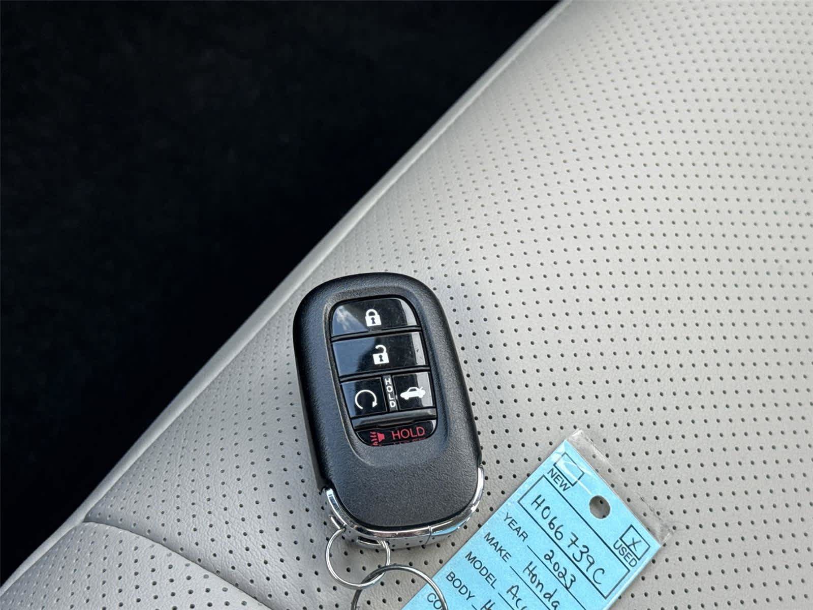 Used 2023 Honda Accord Touring image 32