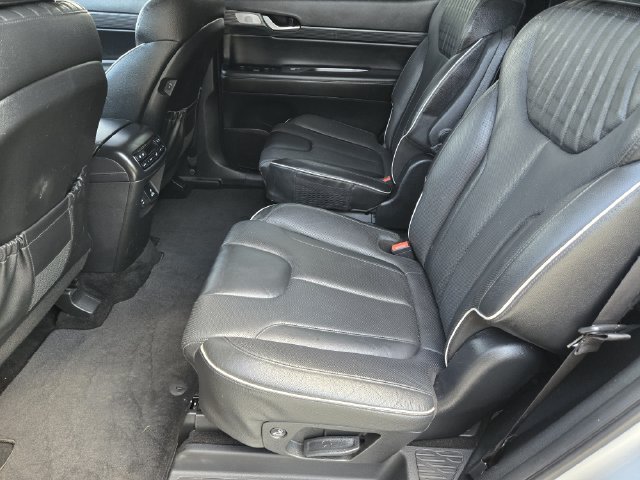 Used 2024 Hyundai Palisade Limited FWD image 30