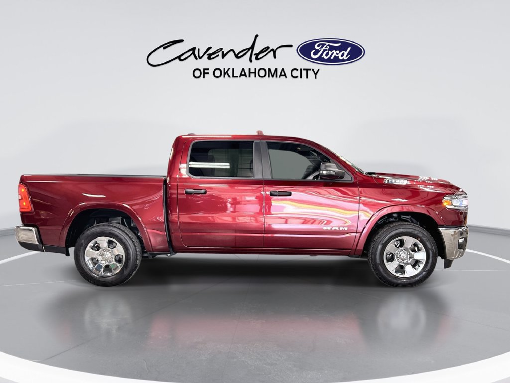Used 2025 RAM 1500 Big Horn AWD/4WD image 9