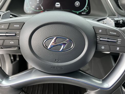 Used 2021 Hyundai Sonata Limited w/ Cargo Package image 19