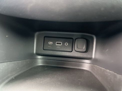 Used 2021 Chevrolet Equinox LT AWD/4WD image 34