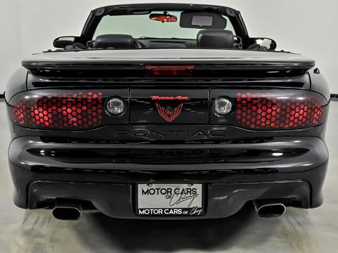 Used 2002 Pontiac Firebird Trans Am RWD image 9