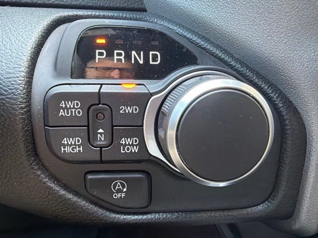 Used 2025 RAM 1500 Big Horn AWD/4WD image 14